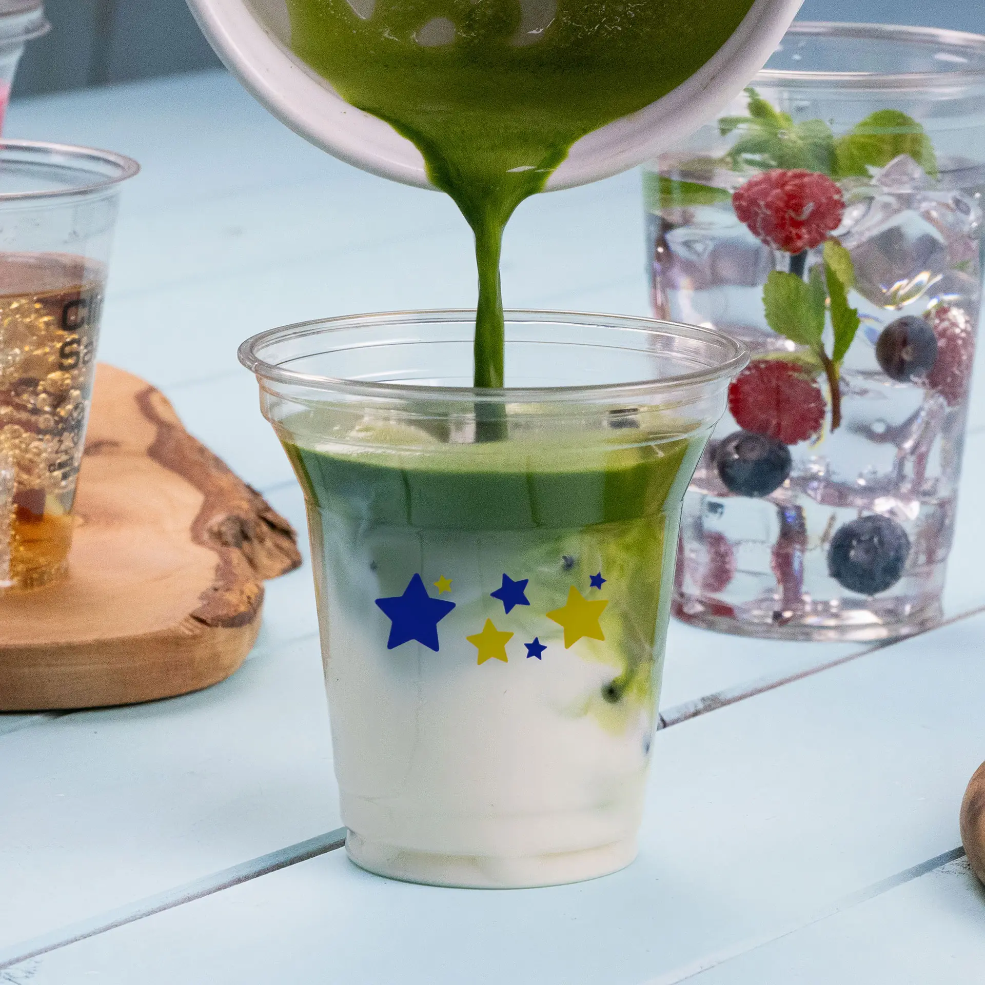 Bicchieri di plastica personalizzati 200 ml / 8 oz, trasparenti, rPET