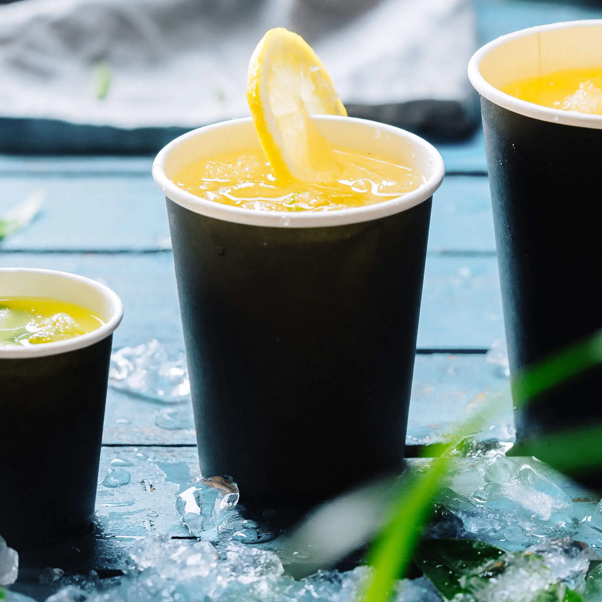 con10009-01-1-pappbecher-beschichtet-200-ml-8-oz-80-mm-schwarz-5