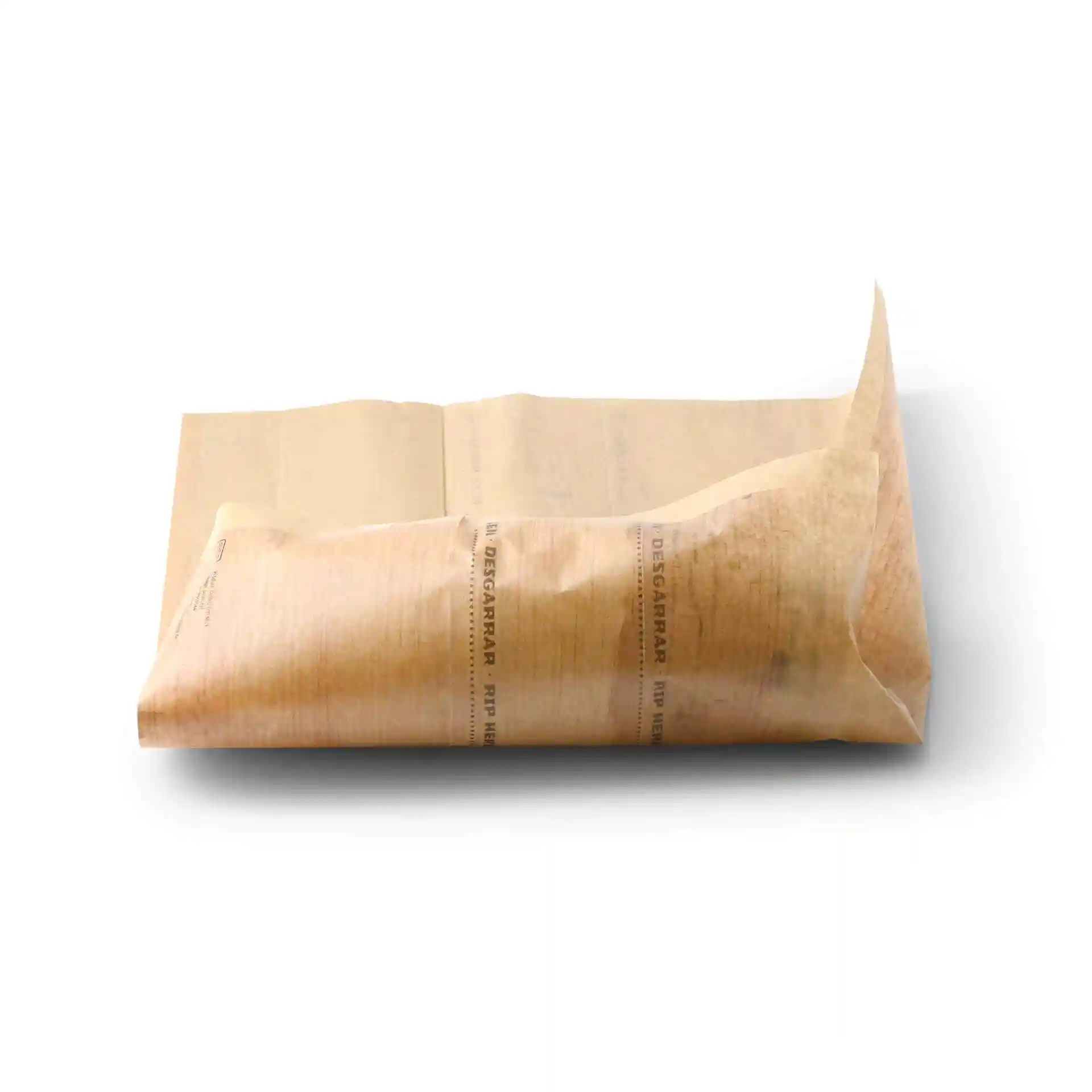 Borse avvolgenti marroni stampate con chiusura adesiva, misurano 19,5 x 30 cm, parzialmente aperte su sfondo bianco.