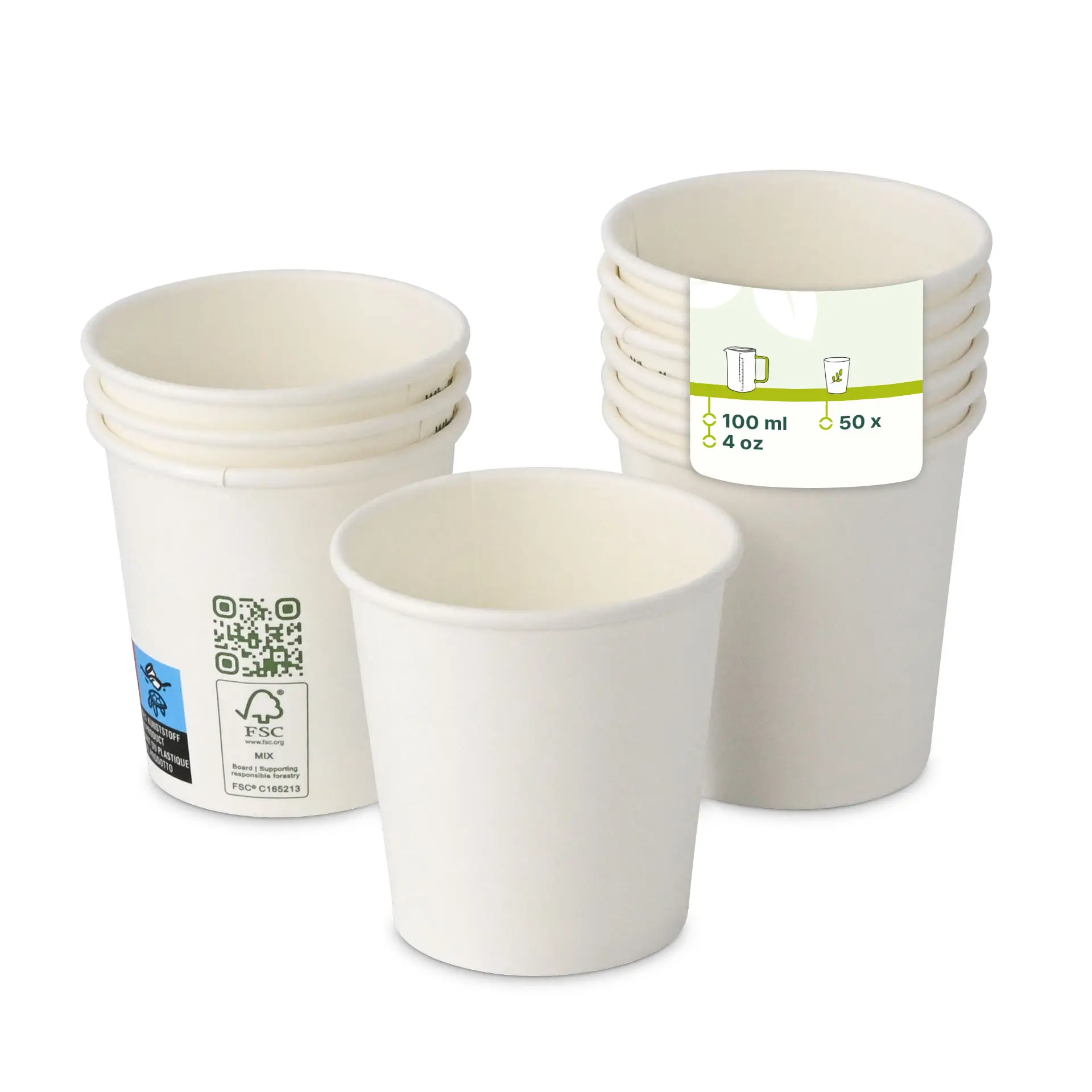 Un bicchiere di carta bianco da 4 oz con rivestimento PLA a fuoco; diversi bicchieri simili impilati dietro, con un'etichetta.