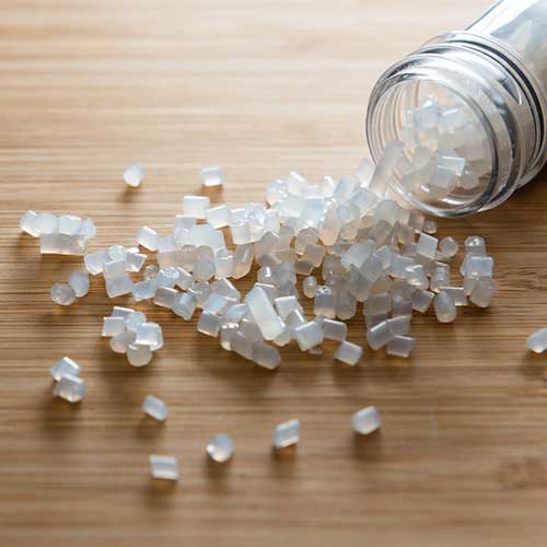 pla-granulat-flaschenkopf