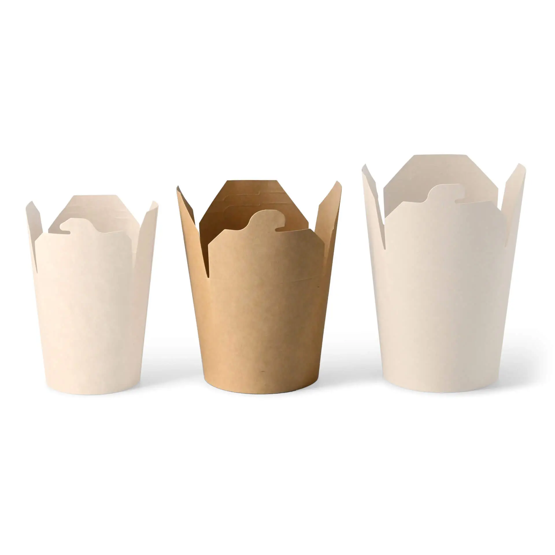 Scatole per noodles in cartone kraft marrone; tre contenitori con chiusure sicure e interni rivestiti per pasti da asporto.