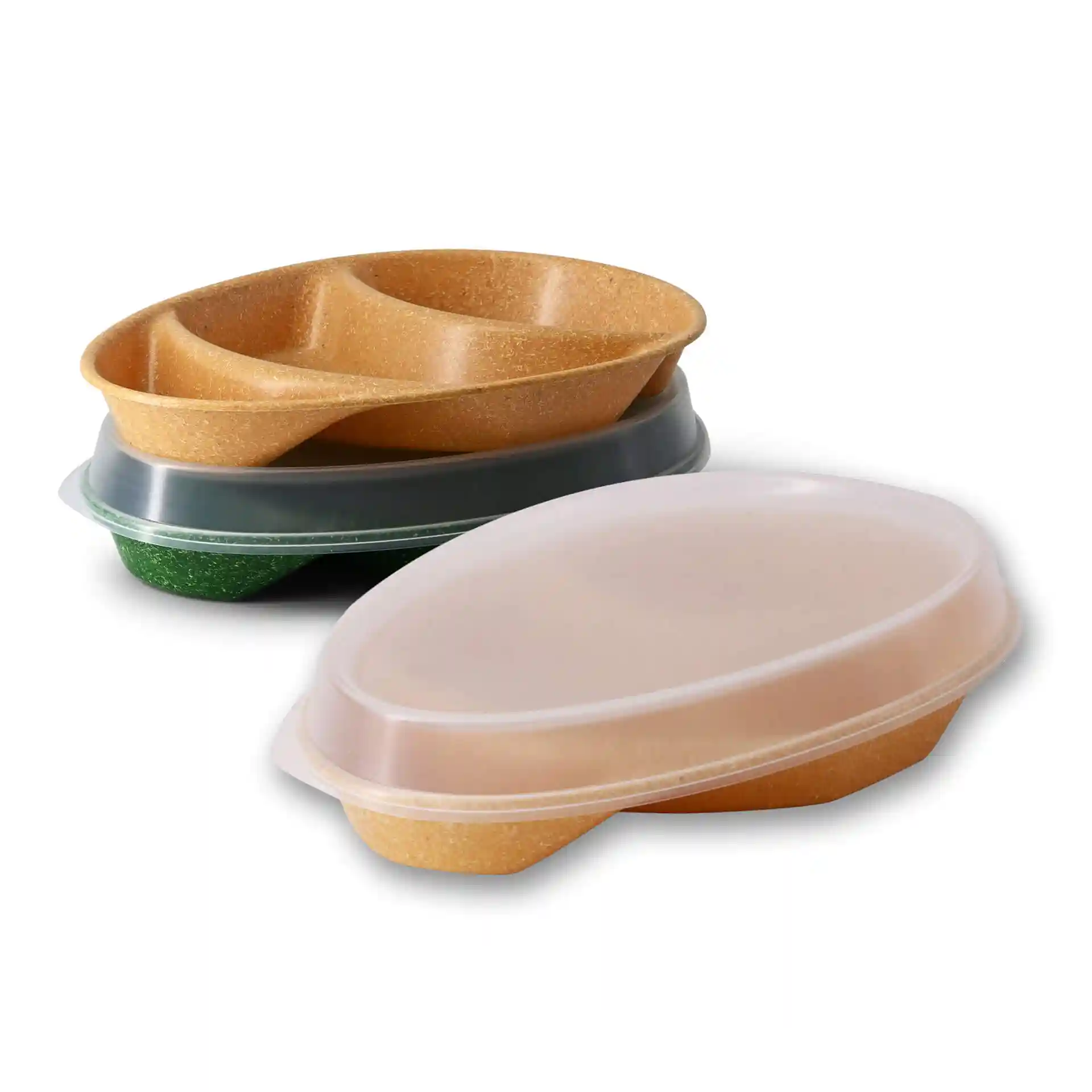 Immagine di tre piatti da menu riutilizzabili con tre scomparti, color marrone e verde, impilati insieme.