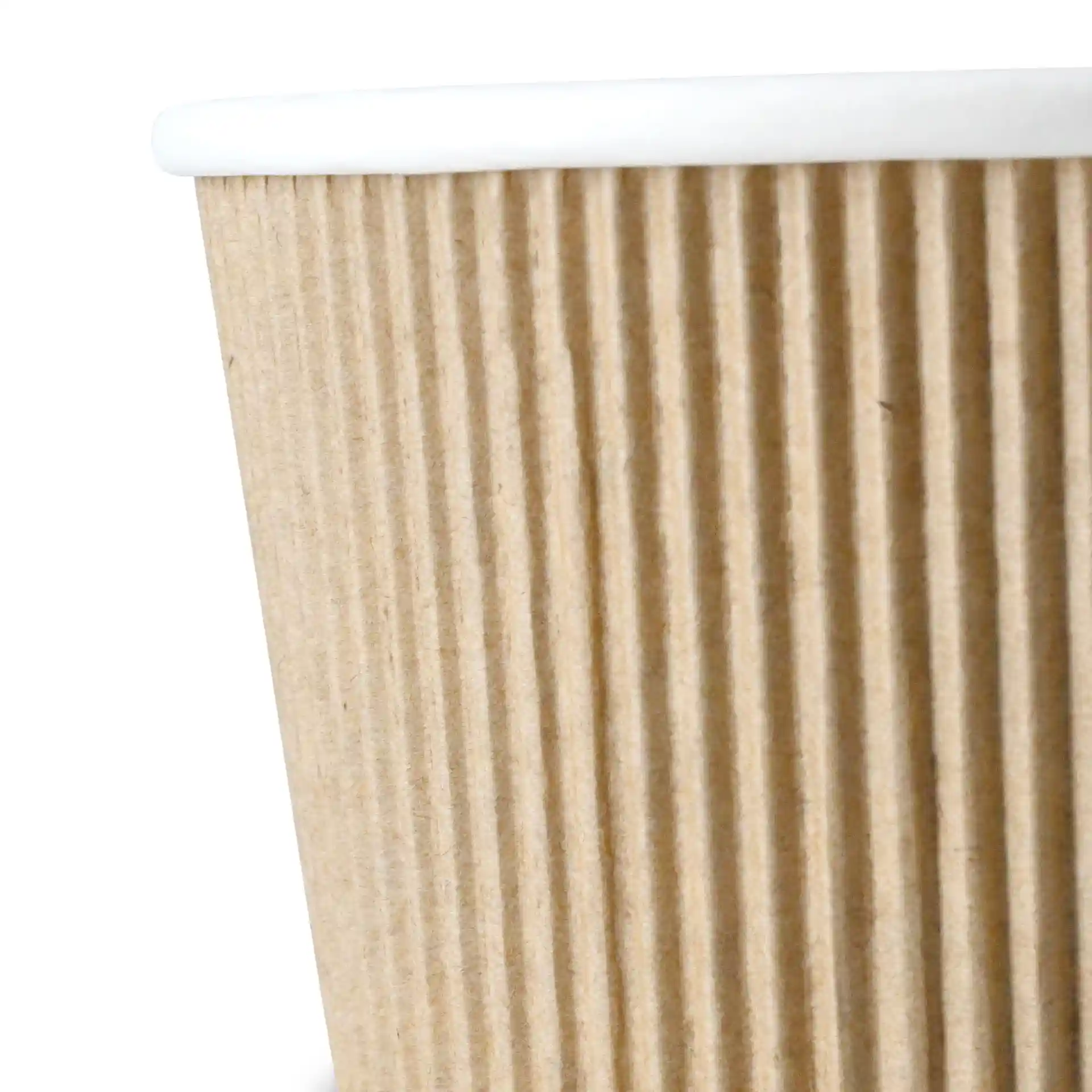 Tazza di cartone ondulato marrone per zuppa con bordo bianco, mostra la superficie testurizzata e la forma rotonda.