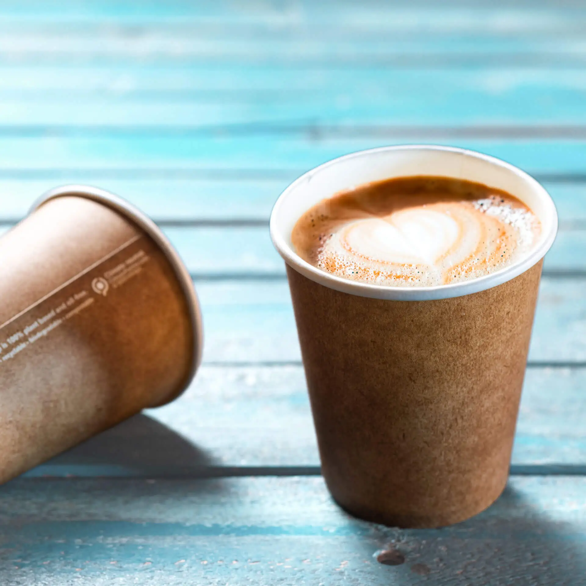 dhd04526-pappbecher-200-ml-8-oz-80-mm-braun-innen-weiss-5