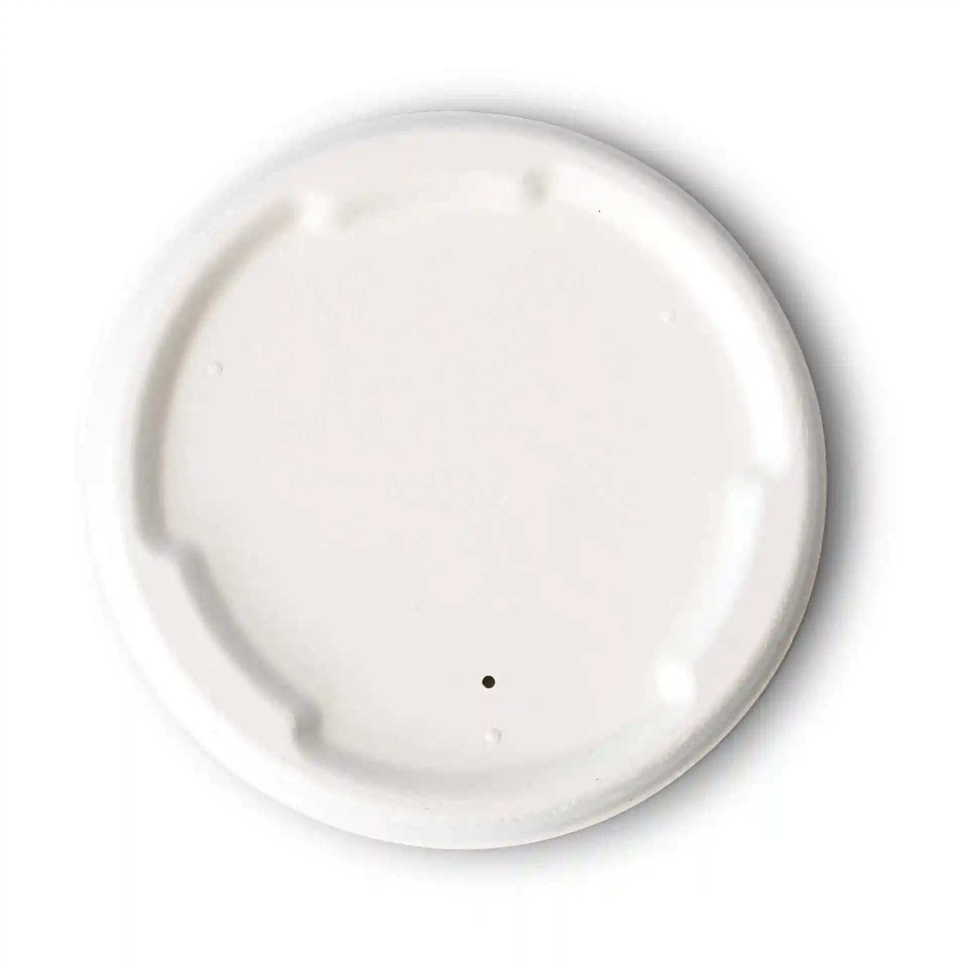 Coperchio rotondo bianco in canna da zucchero con un diametro di 135 mm e un'altezza di 12 mm, con superficie liscia.