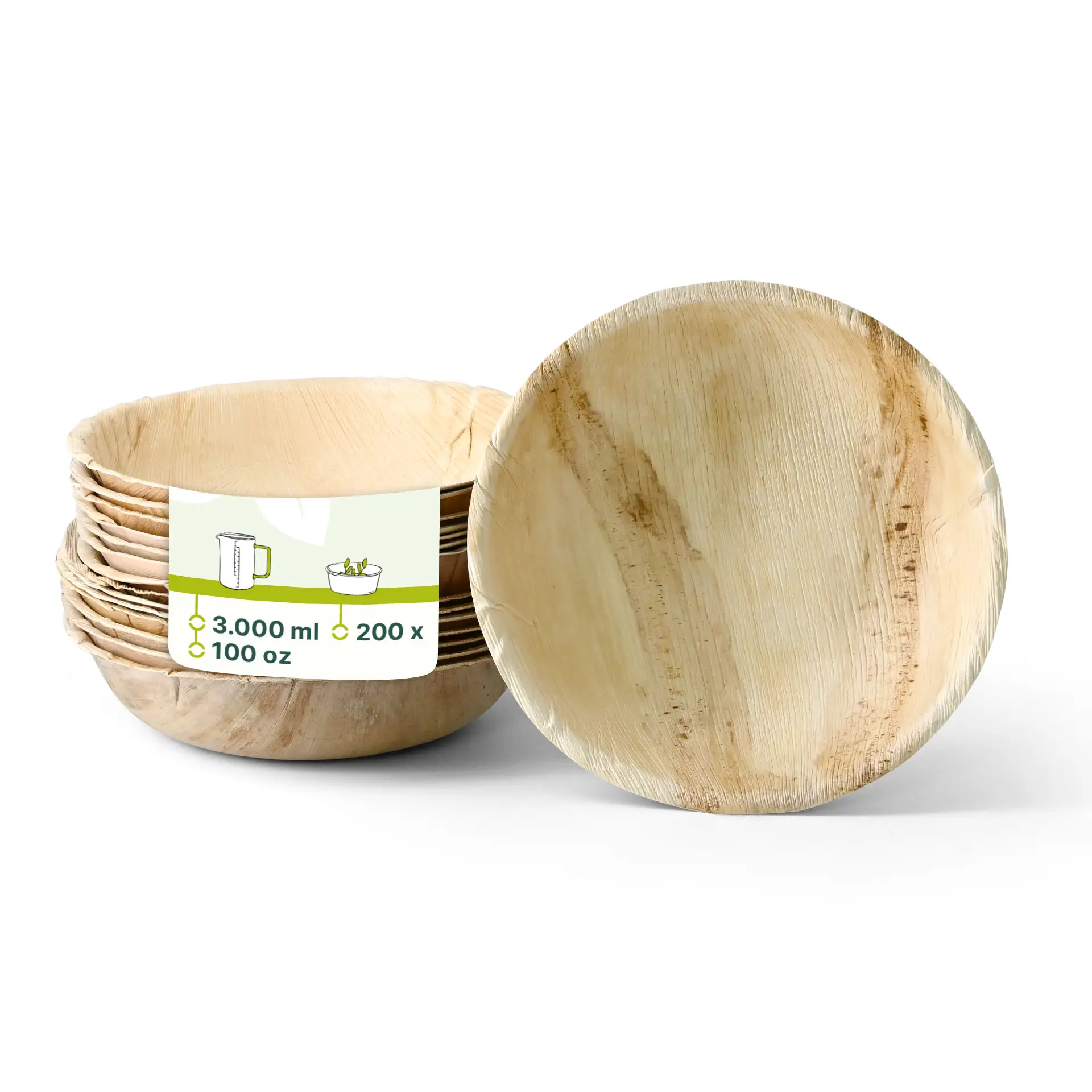 Una ciotola rotonda in foglia di palma con una texture decorativa naturale, adatta per servire cibo agli eventi.