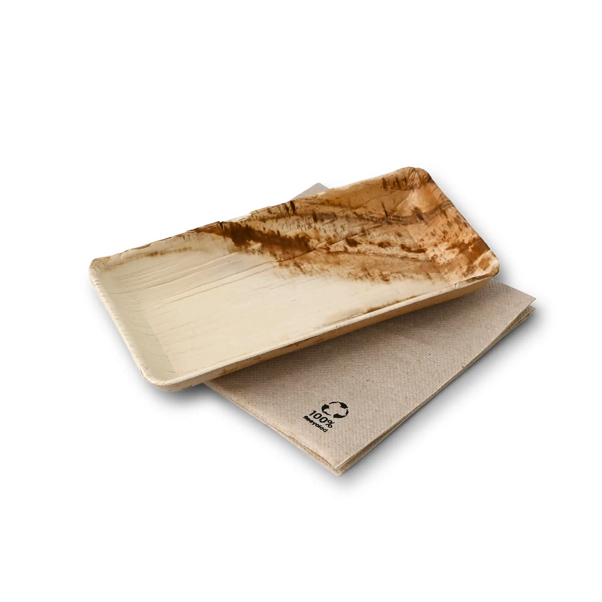 Una ciotola rettangolare in foglia di palma con una finitura a grana naturale, posizionata su una superficie beige trama.