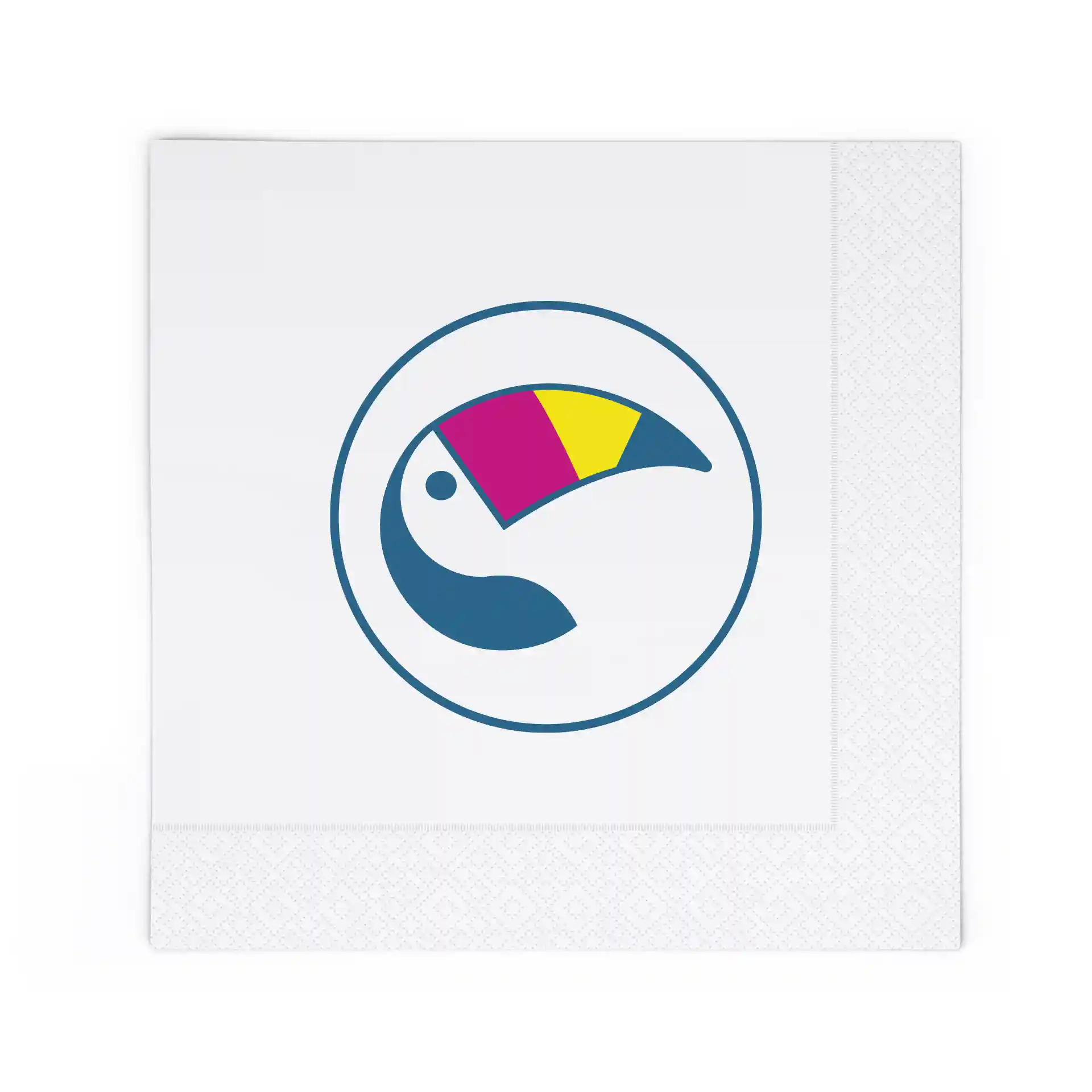 Tovagliolo stampato con un design circolare e un'illustrazione colorata di tucano su sfondo bianco.