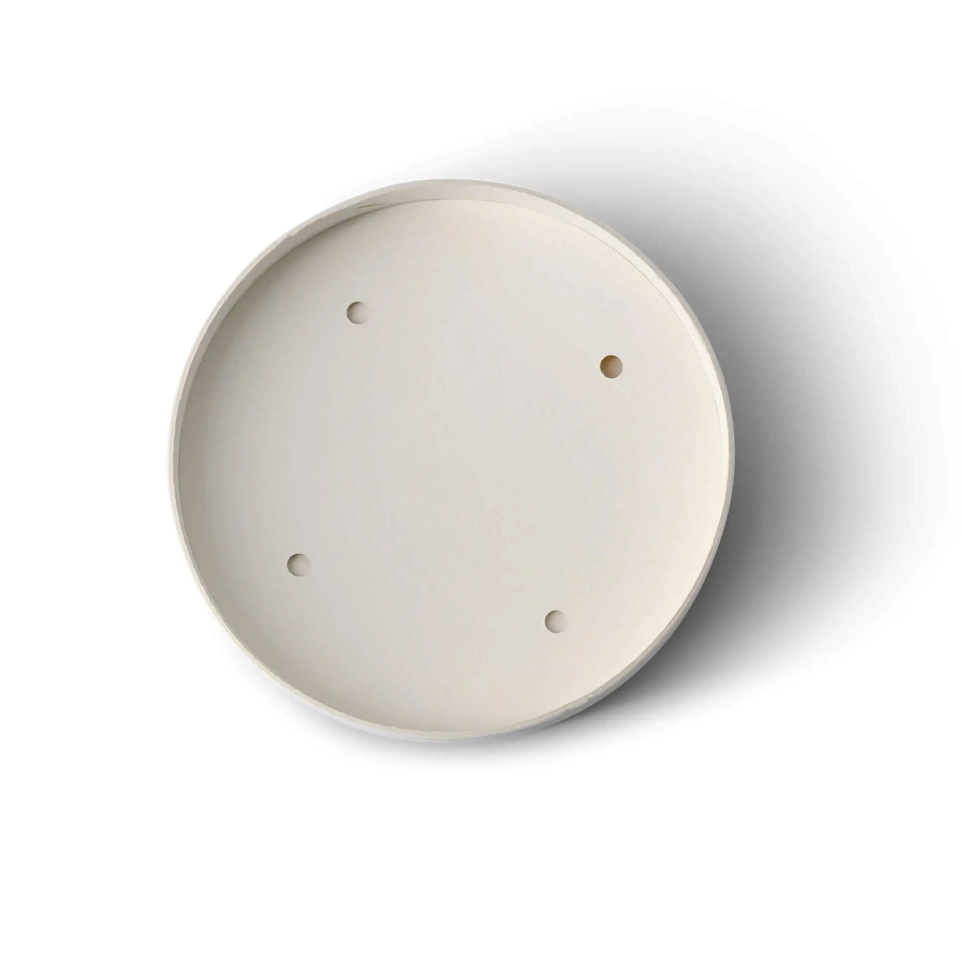 Coperchio in membrana bianca per contenitori in cartone, diametro 90 mm; presenta fori per l'uscita del vapore. Adatto per piatti caldi come zuppe e stufati.