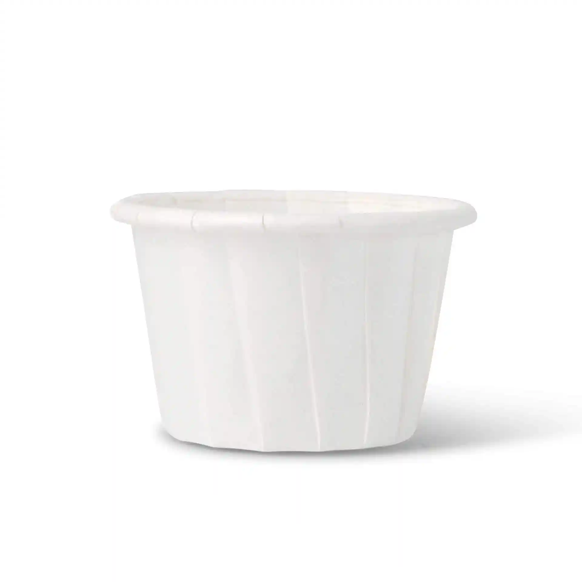 Bicchiere bianco con un'altezza di 30 mm e un diametro superiore di 48 mm, contiene 35 ml di liquido.