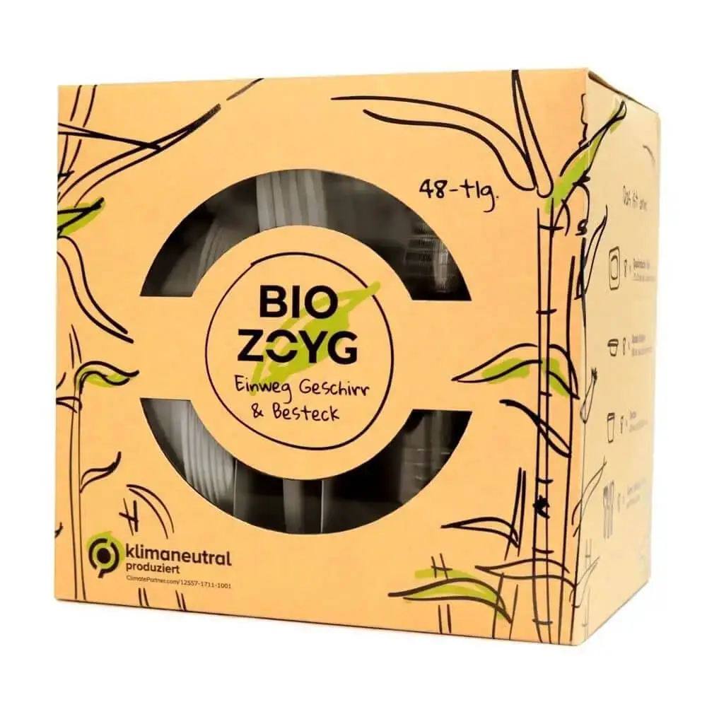 Imballaggio di un set da barbecue da 48 pezzi per 8 persone, con posate in CPLA, ciotole in canna da zucchero, piatti e bicchieri in PLA.