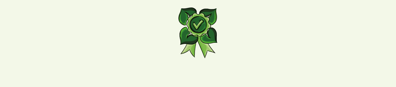 Distintivo di certificazione verde con un fiore stilizzato e un segno di spunta al centro, su sfondo chiaro.